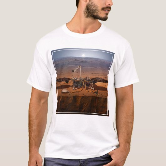 De Insight Lander T-shirt (Voorkant)