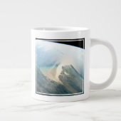 De Irrawaddy-rivierdelta in Birma (Myanmar). Extra Grote Beker (Rechts)