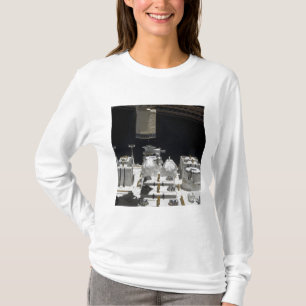 De Japanse proefmodule Blootgestelde faciliteit T-shirt