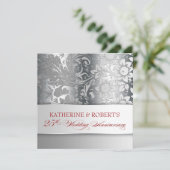 de jolies invitations argentées pour un 25ème anni (Debout devant)