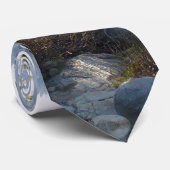 De Kaweah-rivier in het natuurpark Sequoia Stropdas (Opgerold)