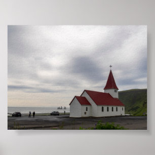 De kerk van Vik in IJsland Poster