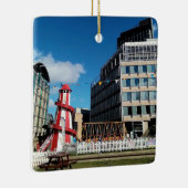 De kermis, het stadscentrum keramisch ornament (Rechts)