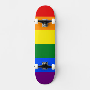 De kleuren van de regenboog skateboard