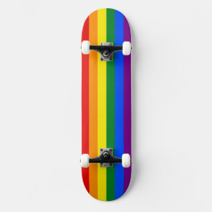 De kleuren van de regenboog skateboard