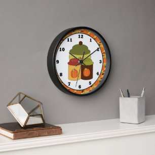 De Klok van de Muur van de Keuken van de herfst
