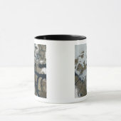 De koningin der Elizabeth Eilanden Mok (Midden)