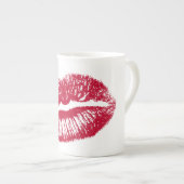 De kus, rode lips porselein kop (Voorkant rechts)