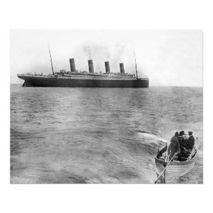 De laatste foto van de Titanic afloat Afdruk