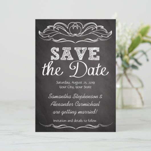 De late Chalkboard sparen de Datum Save The Date (Staand voorkant)