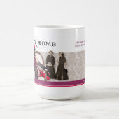 De Laughter Womb 15 oz mok (Center)