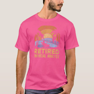 De legende heeft de financieel analist gepensionee t-shirt