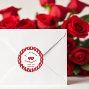 De liefde groeit met twee harten tweeling ronde sticker