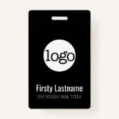 De Logo van het bedrijf met de Eerste en Laatste C Badge (Voorkant)