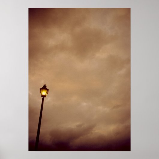 De Lonely Lamppost Poster (Voorkant)