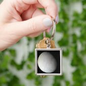 De maan van Saturnus Enceladus 3 Sleutelhanger (Hand)