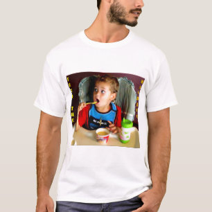 De machine moet voeden t-shirt