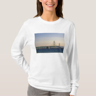 De Mackinac-brug overspant de Straits of 3 T-shirt