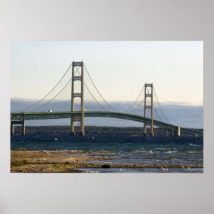 De Mackinac-brug overspant de Straits of 4 Poster