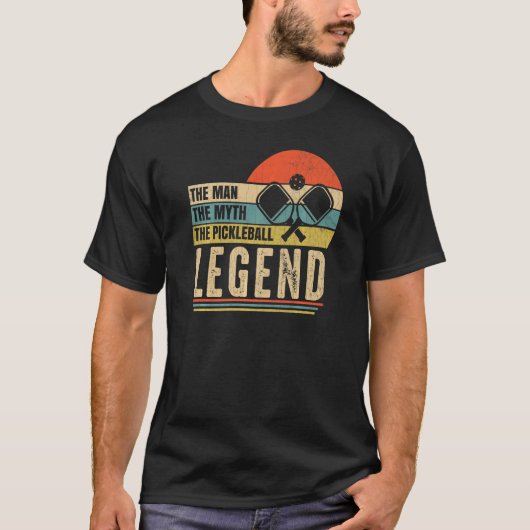 De Man Myth Pickleball Legend Speler Paddle Grap T-shirt (Voorkant)