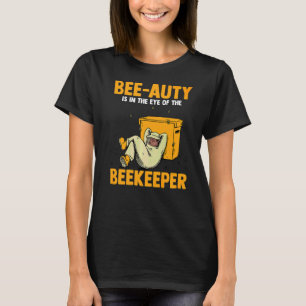 De Mannen bijenverauwdheid ligt in het oog van de T-shirt