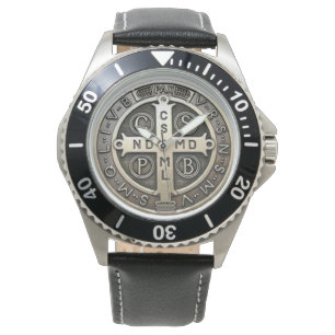 De medaille van Sint-Benedictus Horloge