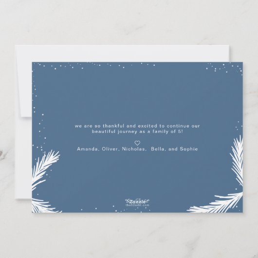 De Merrier Christmas Boy Geboorteaankondiging Feestdagenkaart (Achterkant)