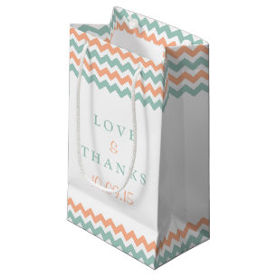 De moderne Chevron Wedding Collectie Peach & Mint Klein Cadeauzakje