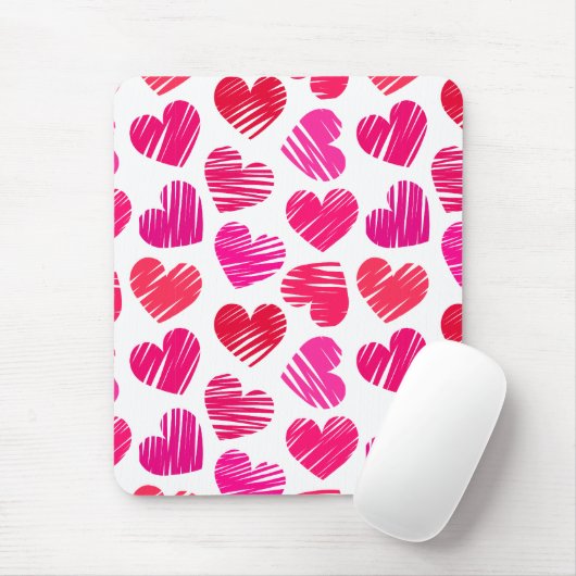 De moderne rode en roze Doodled Hearts Valentijn Muismat (Met muis)