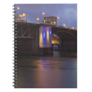 De Morrison-brug over de Willamette-rivier Notitieboek