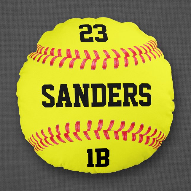 De Naam van de speler, Aantal & de Fastpitch Softb Rond Kussen (Round softball pillow with custom softball player name, player number and position.)