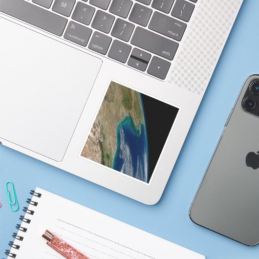 De noordelijke Golf van Mexico. Sticker (Laptop met iPhone)