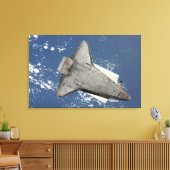 De onderkant van ruimteshuttle Discovery 2 Canvas Afdruk (Insitu (Woonkamer))