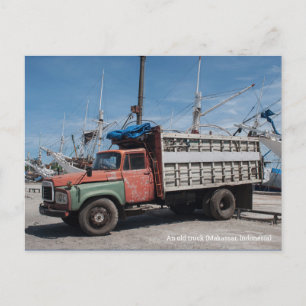 De oude vrachtwagen briefkaart