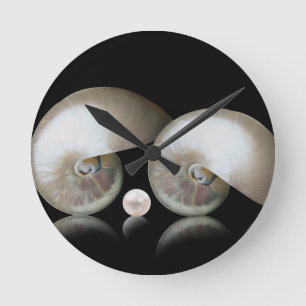 De Parelmoer Ronde Klok