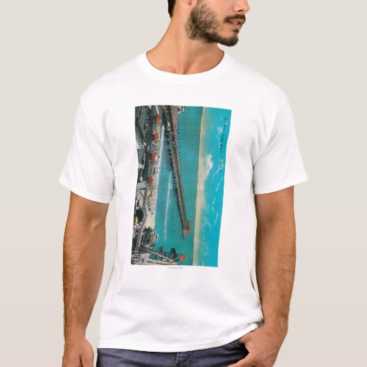 De pier, de strand en de lange band t-shirt (Voorkant)