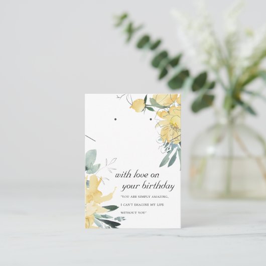 DE PLACEMENT CARTE D'ALLOCUTION JAUNE FLORALE D'ANNIVERSAIRE CA (Debout devant)