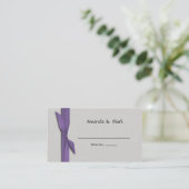 De Placement Carte Silver Place avec ruban violet (Debout devant)