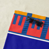 De Plage Bleu + Rouge Jaune Geo Trim Beach Serviette (En situation)