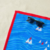 De Plage Regatta Day Yellow Dog Beach Serviette (En situation)