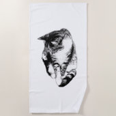 De Plage Tabby Cat Vue sur le bas Serviette monochrome (Devant)