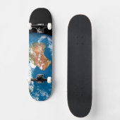 De planeet Aarde toont wolken boven Australië. Skateboard (Voorkant)