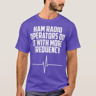 De radio van het am exploitanten doen het met meer t-shirt