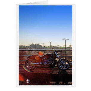 De regenboogmotorfiets