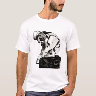 De retour dans le T-shirt de jour