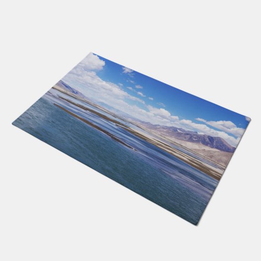 De rivier de Brahmaputra en het berglandschap - Ti Deurmat (Schuin)