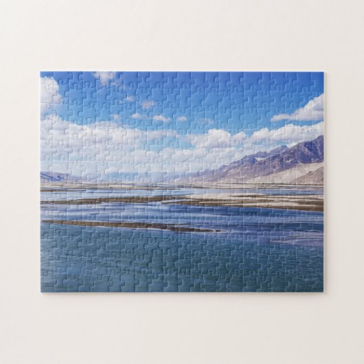 De rivier de Brahmaputra en het berglandschap - Ti Legpuzzel (Horizontaal)