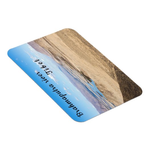 De rivier de Brahmaputra en het woestijnlandschap  Magneet (Rechterzijde)