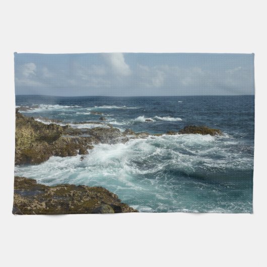 De Rocky Coast and Blue Ocean van Aruba Theedoek (Horizontaal)