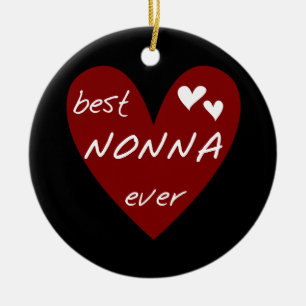 De rode giften van de T-shirts Nonna van het Hart Keramisch Ornament